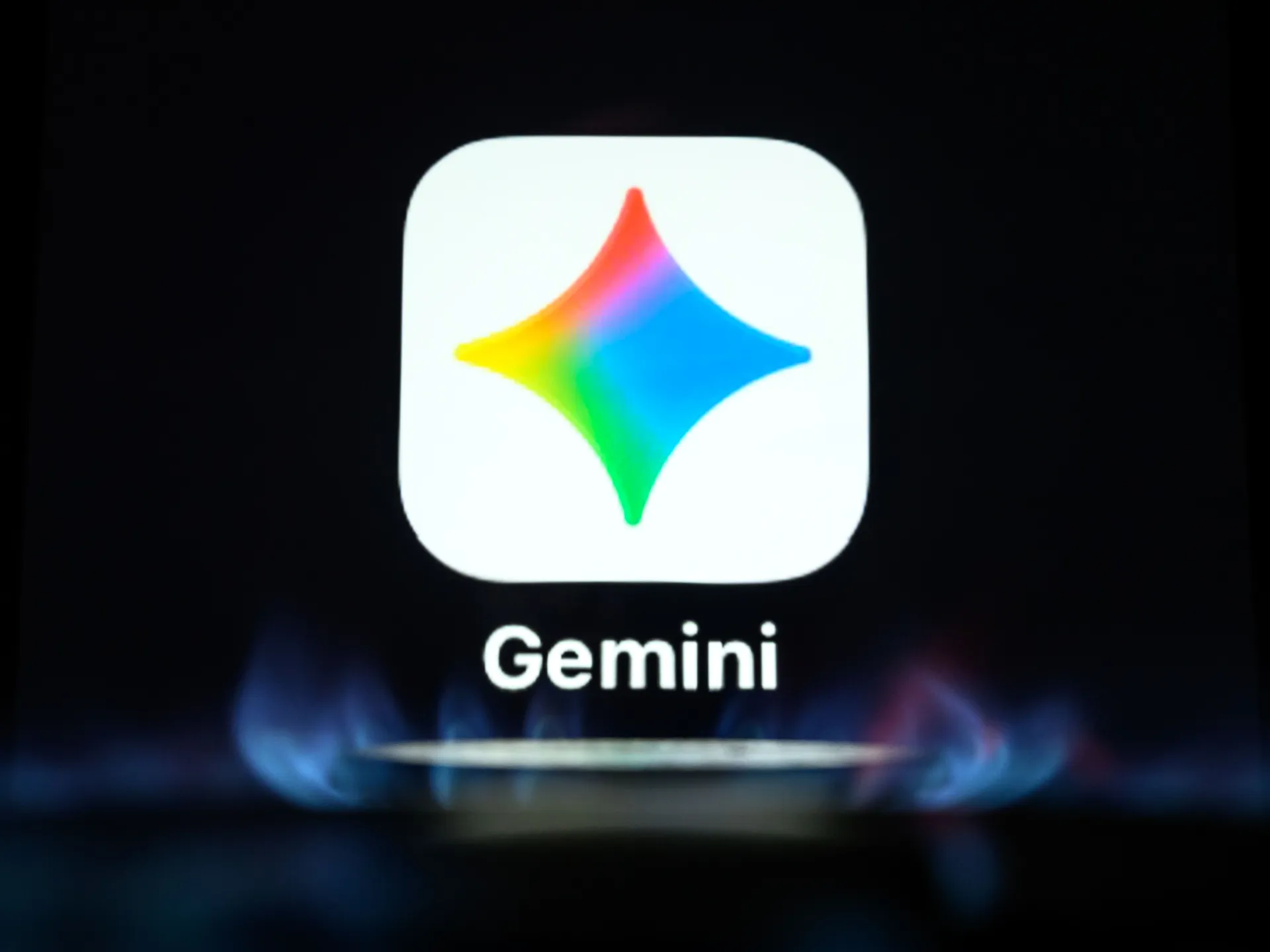 谷歌Gemini人工智能在安全测试中入侵三家公司后停止