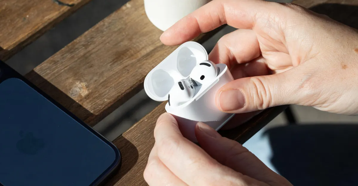 高端 AirPods 5 是苹果迄今为止制造的最好的开放式耳机
