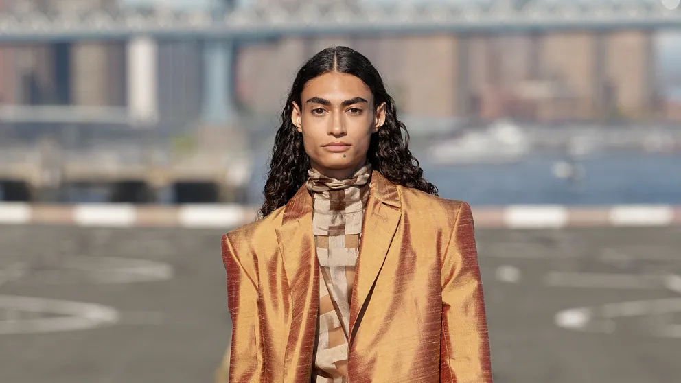 Campillo 2027年春季成衣系列 | Vogue