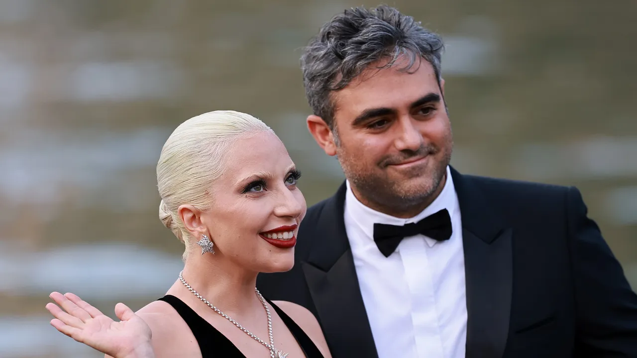 怪兽母亲！据报道Lady Gaga迎来了她的第一个孩子